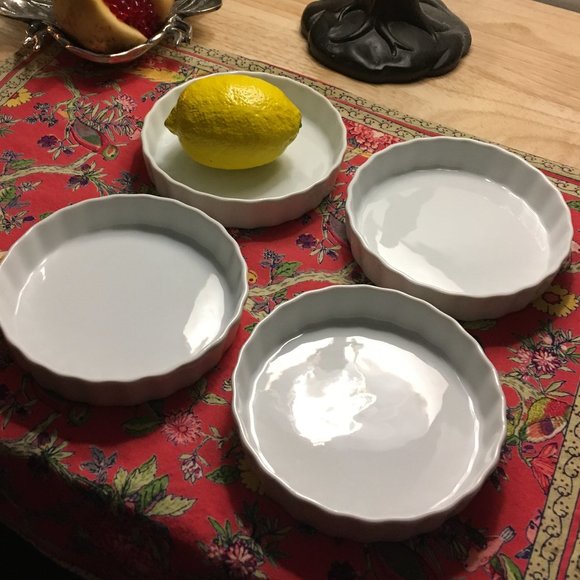 The Cellar Other - THE CELLAR Whiteware Set of Four Tart Dishes Pans Bakeware in White Porcelain